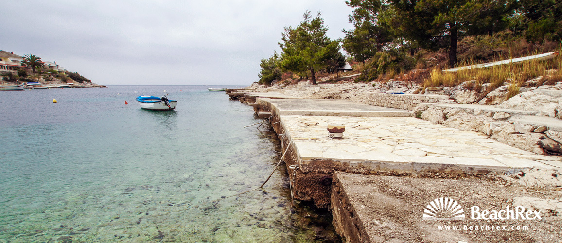 Croatia - Dalmatia  Šibenik -  Dvornica - Beach Kanica