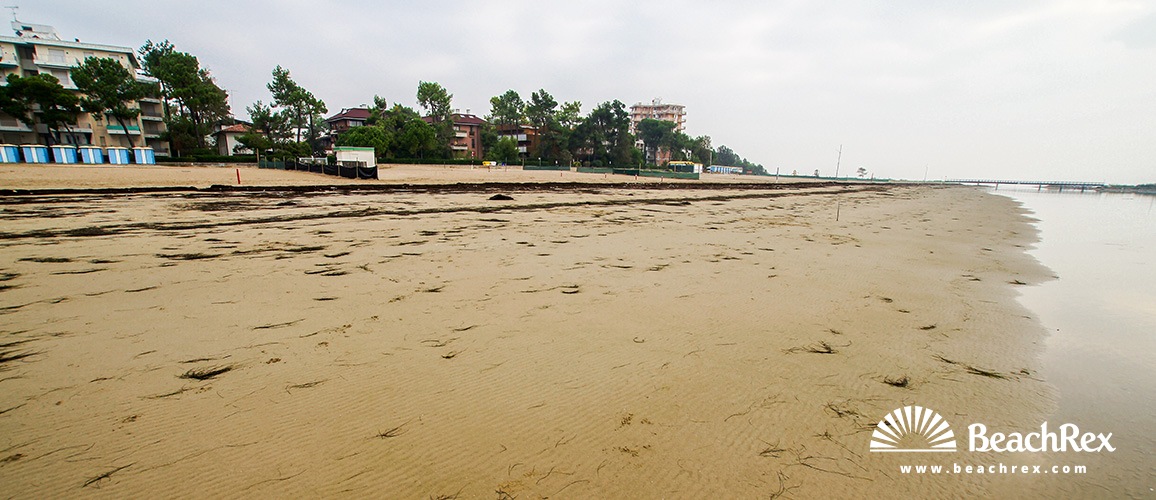 Italien - FriuliVenezia Giulia -  Grado Pineta - Strand Pineta