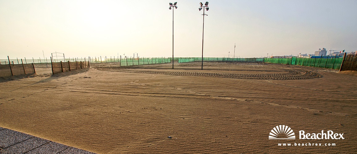 Italy - Veneto -  Chioggia - Beach Sottomarina