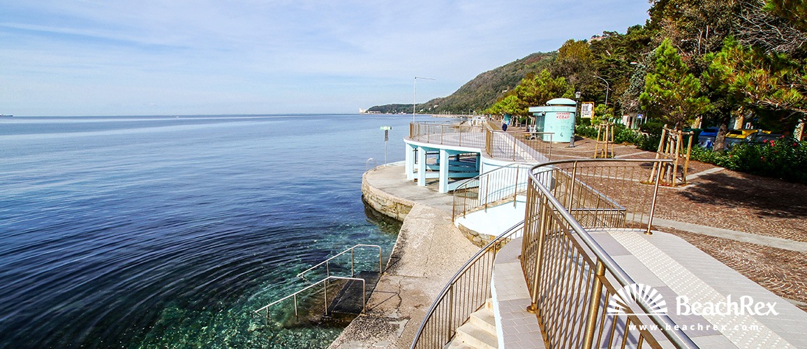 Italy - FriuliVenezia Giulia -  Trieste - Beach Topolini