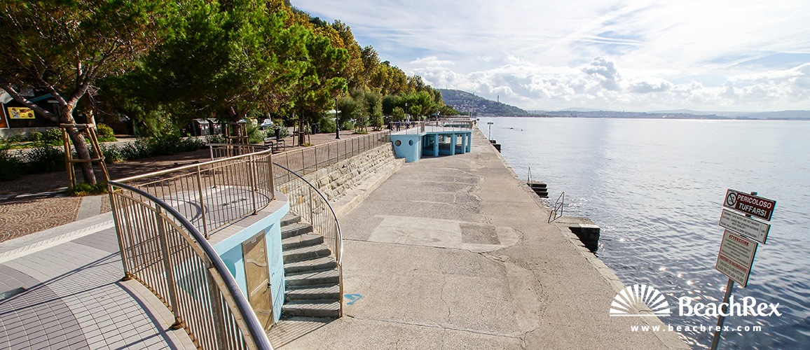 Italy - FriuliVenezia Giulia -  Trieste - Beach Topolini