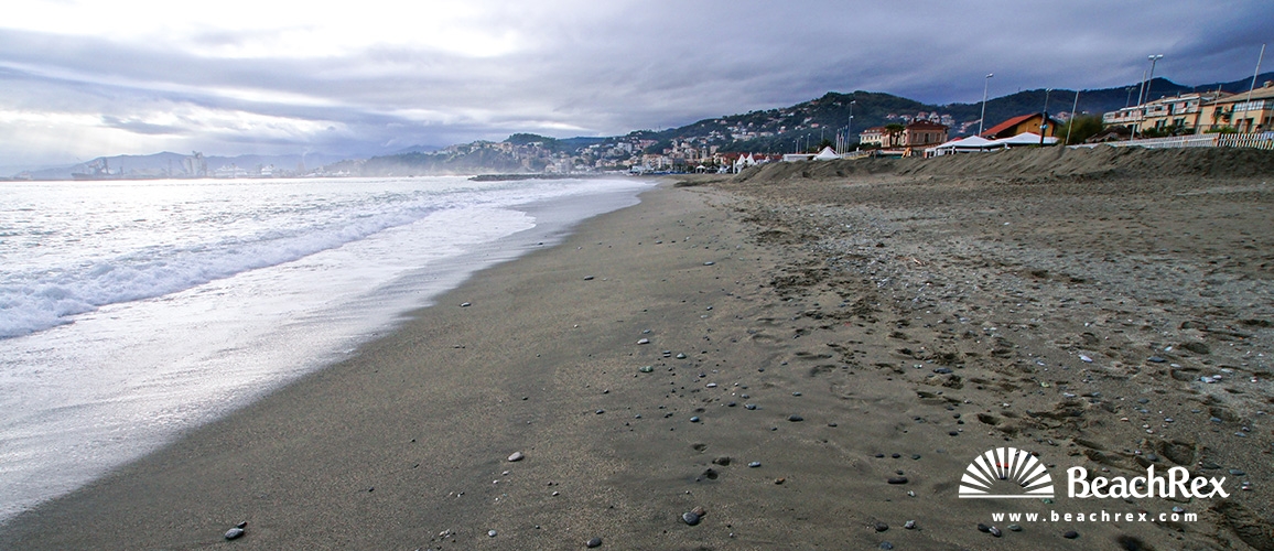 Italy - Liguria -  Albisola Marina - Beach Albisola