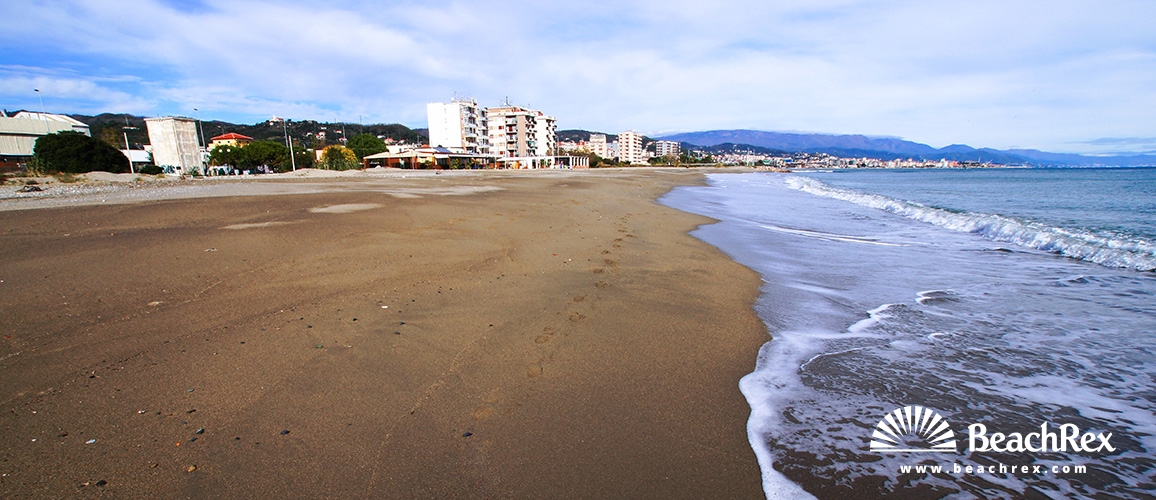 Italy - Liguria -  Vado Ligure - Beach San Pietro