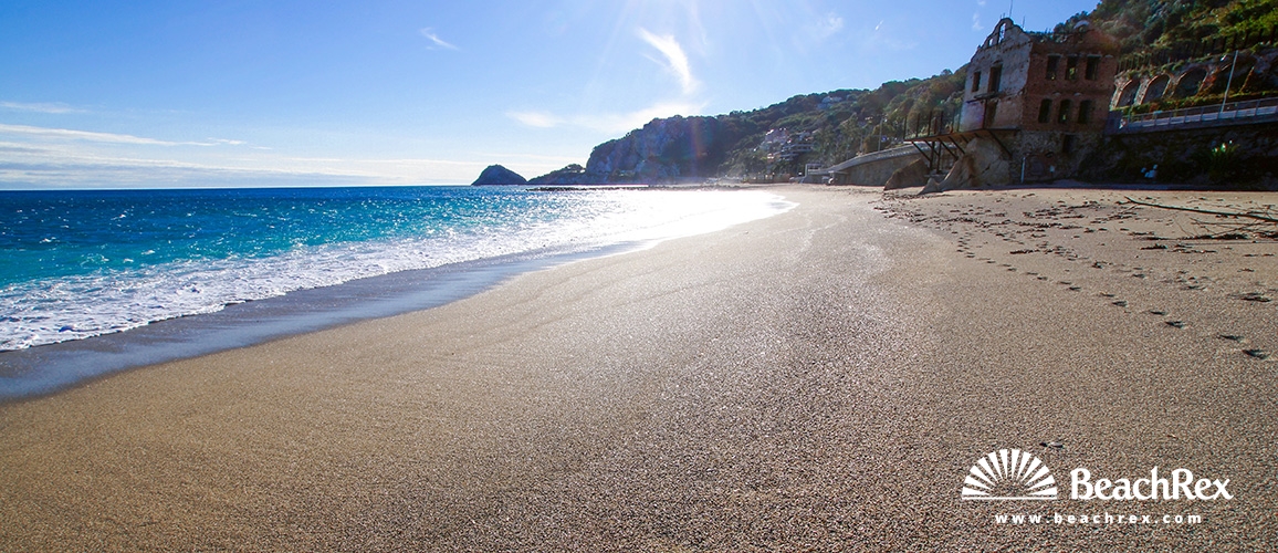 Italien - Liguria -  Bergeggi - Strand Bergeggi