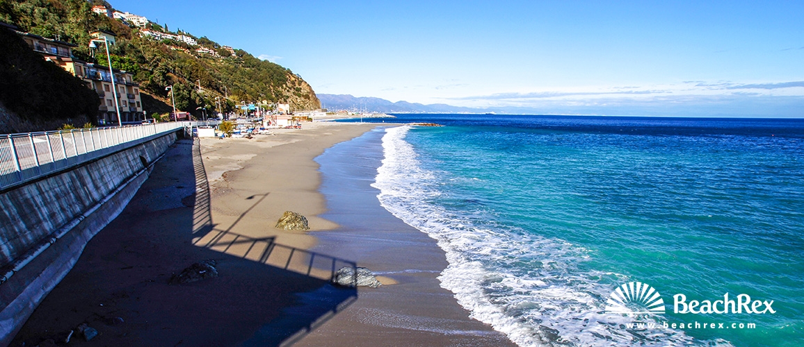 Italien - Liguria -  Bergeggi - Strand Bergeggi