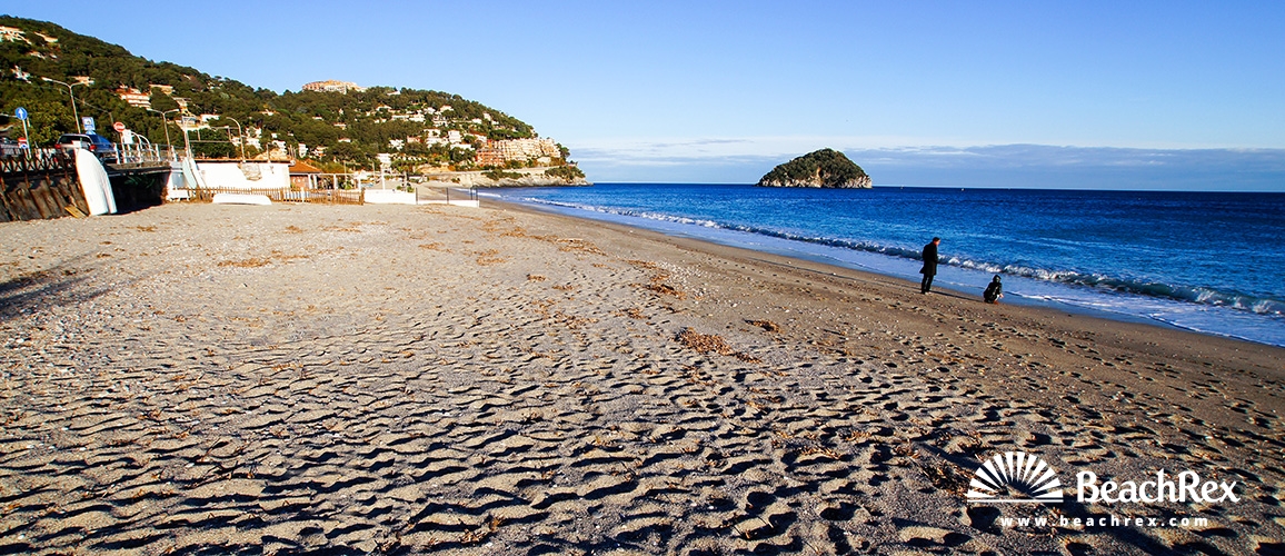 Italien - Liguria -  Spotorno - Strand Maremma