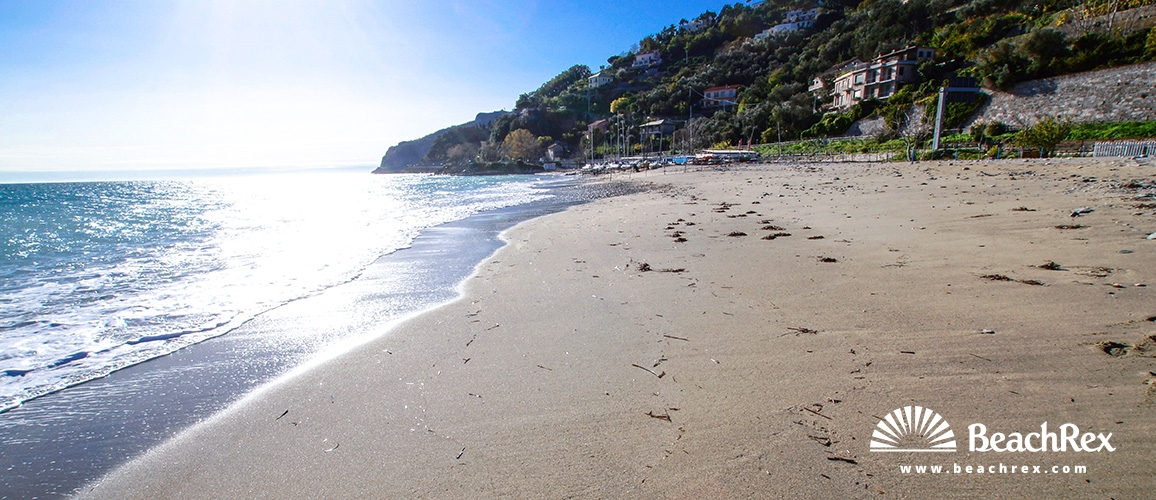 Italien - Liguria -  Spotorno - Strand Chiariventi