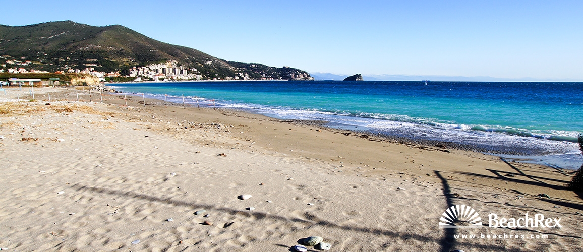 Italien - Liguria -  Spotorno - Strand Chiariventi