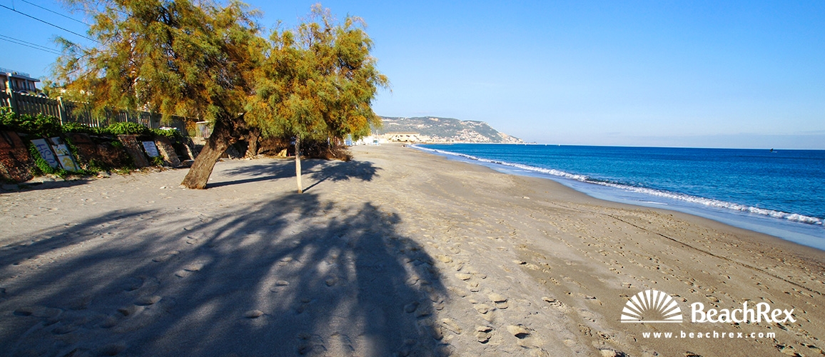 Italy - Liguria -  Pietra Ligure - Beach Pietra