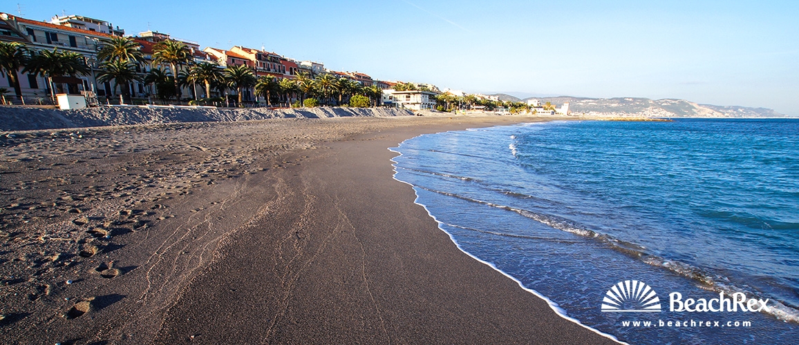 Italia - Liguria -  Loano - Spiaggia Loano