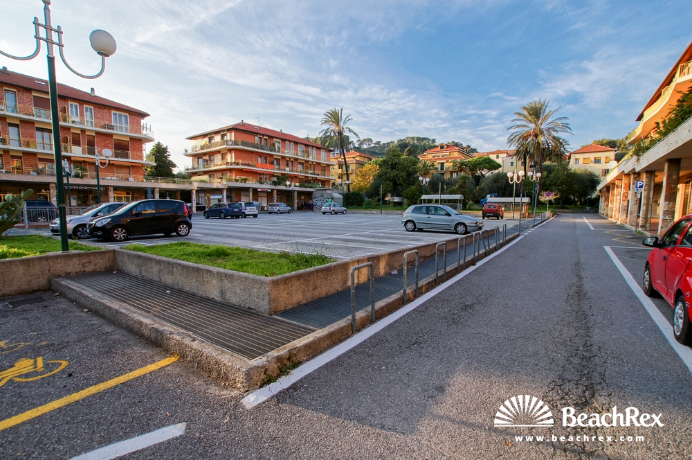 Italy - Liguria -  San Bartolomeo Al Mare - Beach San Bartolomeo