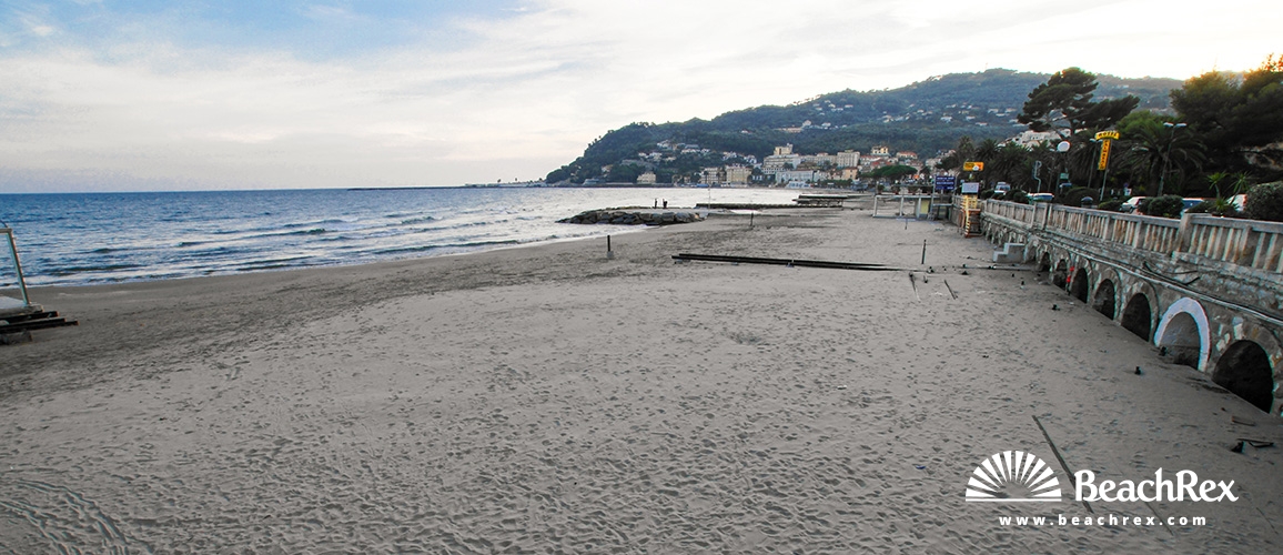 Italy - Liguria -  Diano Marina - Beach Diano