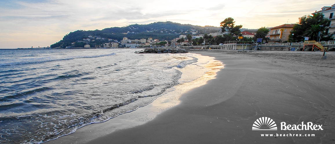 Italy - Liguria -  Diano Marina - Beach Diano