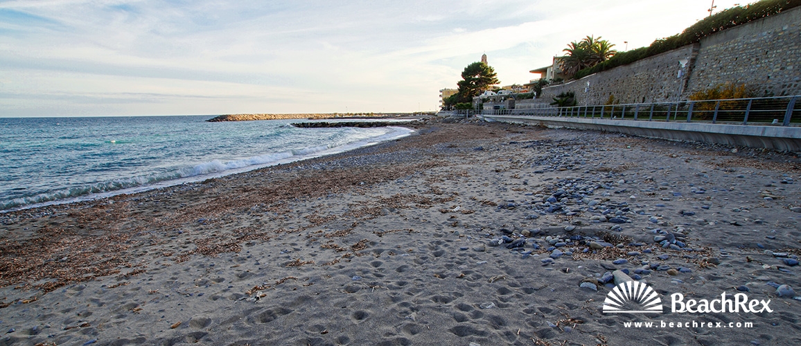 Italia - Liguria -  San Lorenzo al Mare - Spiaggia Vele