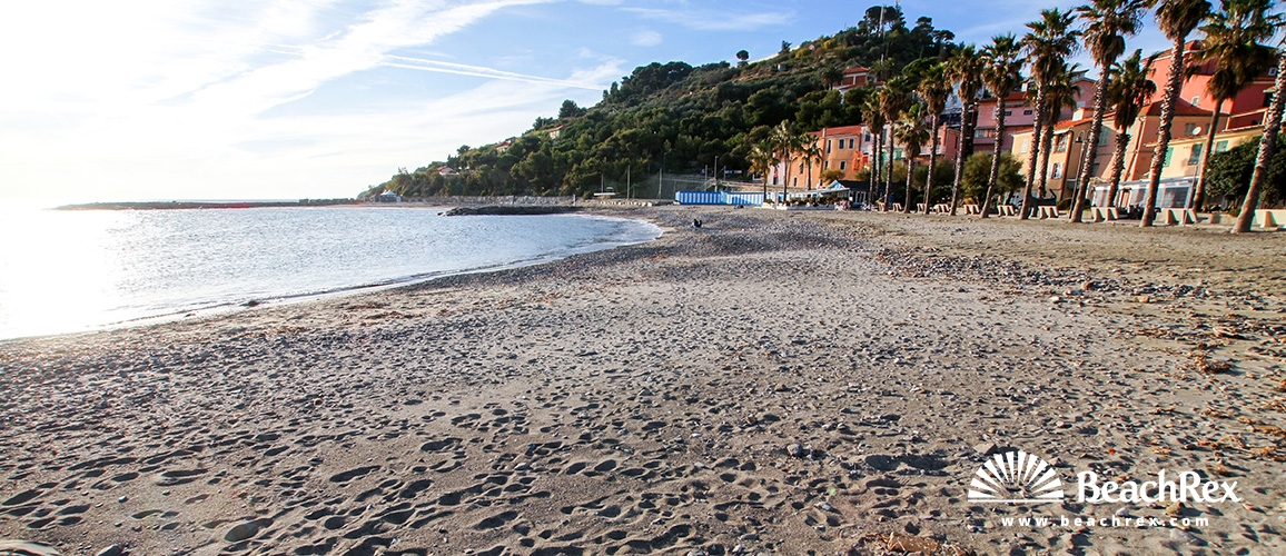 Italia - Liguria -  San Lorenzo al Mare - Spiaggia Mare
