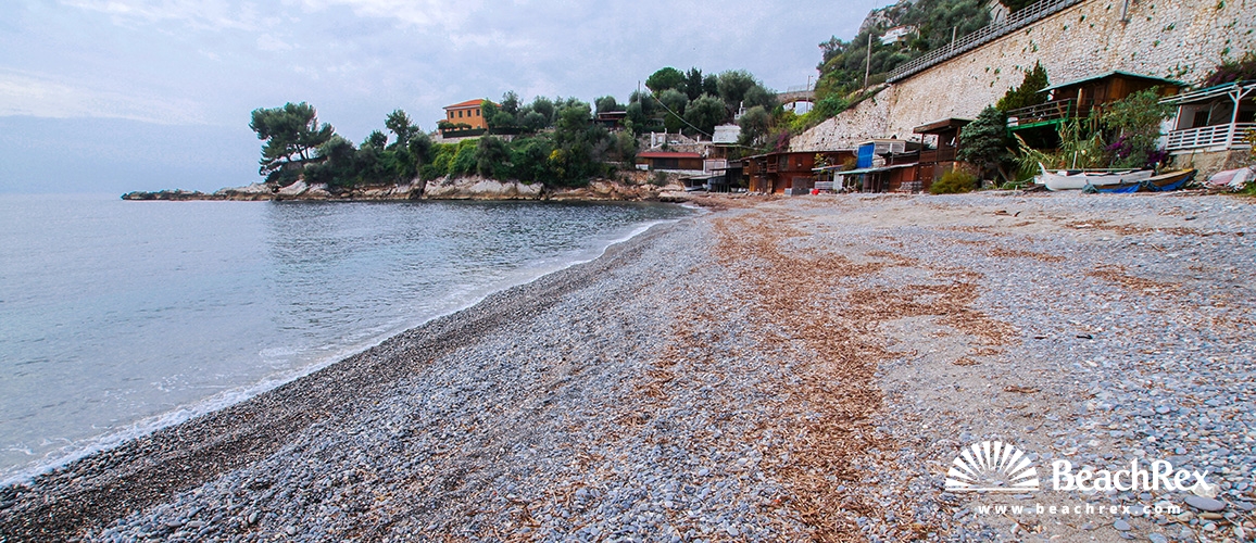 Italia - Liguria -  Grimaldi - Spiaggia Beniamin