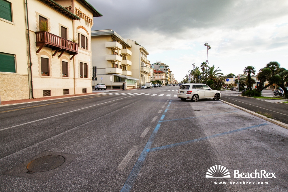 Italy - Toscana -  Viareggio - Beach Viareggio