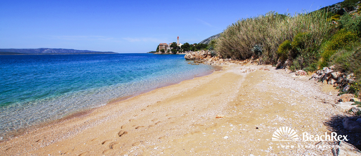 Croatie - Dalmatie  Split - Ile Brač -  Bol - Plage Grabov rat