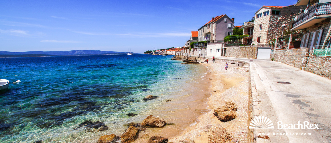 Croatie - Dalmatie  Split - Ile Brač -  Bol - Plage Račić
