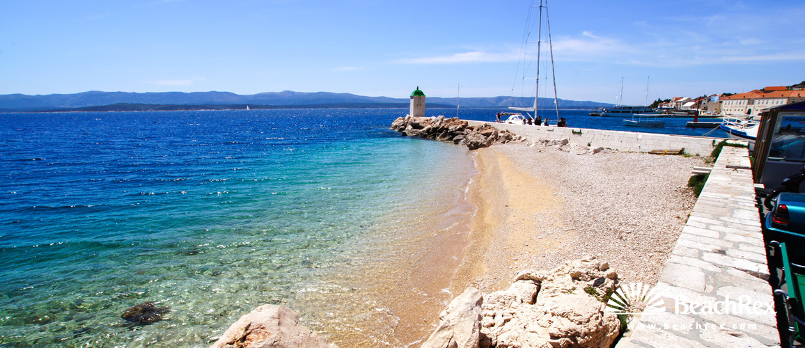 Croatie - Dalmatie  Split - Ile Brač -  Bol - Plage Port Bol