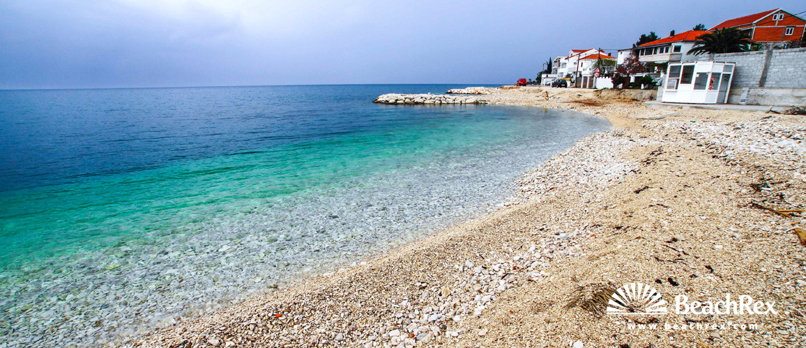 Croatie - Dalmatie  Split - Ile Čiovo -  Arbanija - Plage Krčića