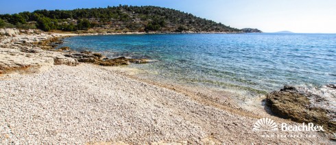 Croatie - Dalmatie  Šibenik - Ile Murter -  Jezera - Plage Koromašna