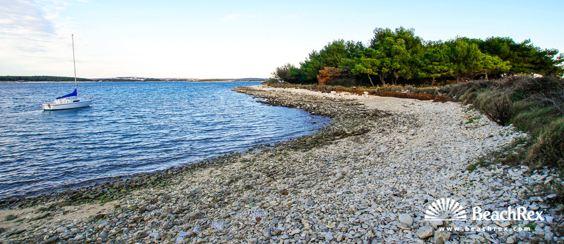 Kroatien - Istra -  Premantura - Strand Uvala Školjić