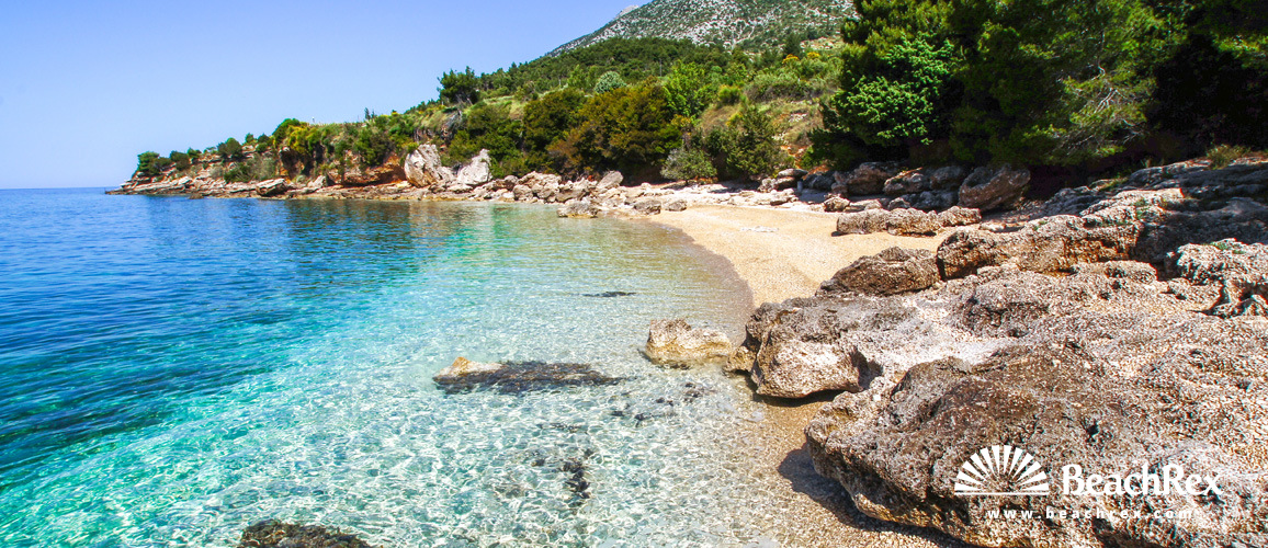 Croatie - Dalmatie  Split - Ile Brač -  Bol - Plage Mia