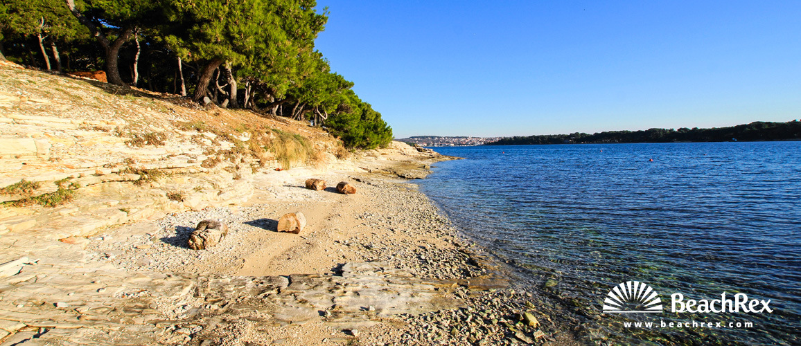 Kroatien - Istra -  Premantura - Strand Guvnina