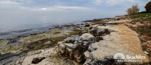 Hrvatska - Istra -  Novigrad - Plaža Lokvina