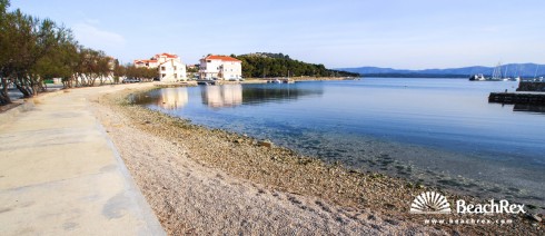 Croatie - Dalmatie  Šibenik - Ile Murter -  Betina - Plage Zdrače