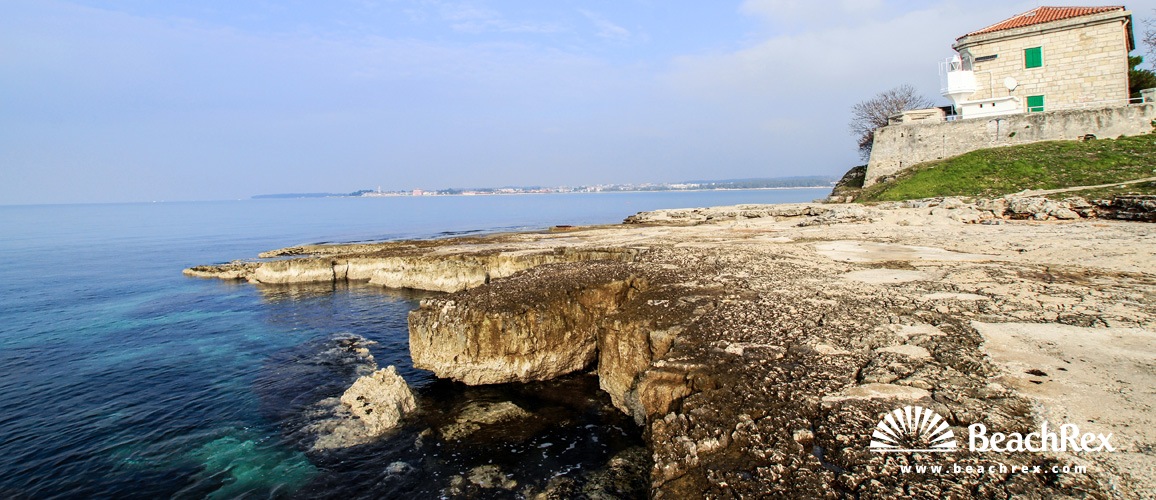 Croatia - Istra -  Novigrad - Beach Lanterna