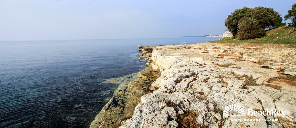 Croatia - Istra -  Novigrad - Beach Lanterna