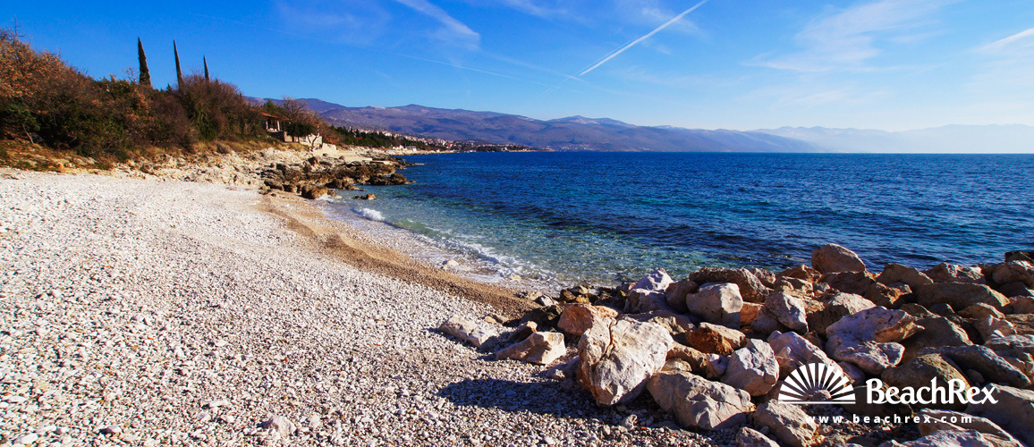 Croatia - Kvarner -  Novi Vinodolski - The View beach