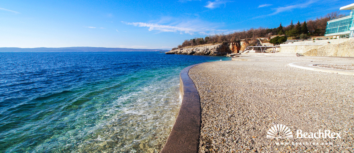 Croatia - Kvarner -  Novi Vinodolski - The View beach
