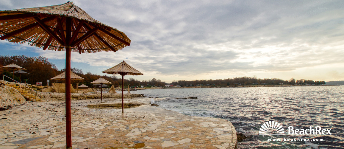 Croatia - Istra -  Funtana - Beach Bijela Uvala