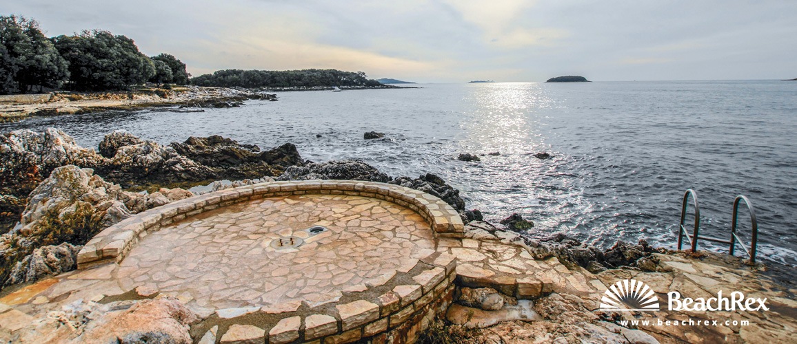 Croatia - Istra -  Funtana - Beach Funtana