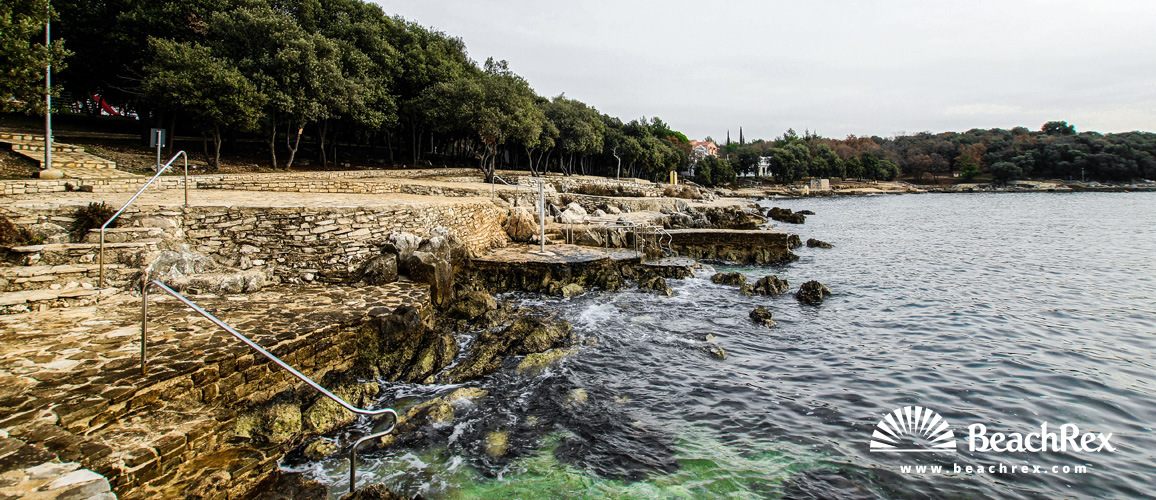 Croatia - Istra -  Funtana - Beach Frnažina