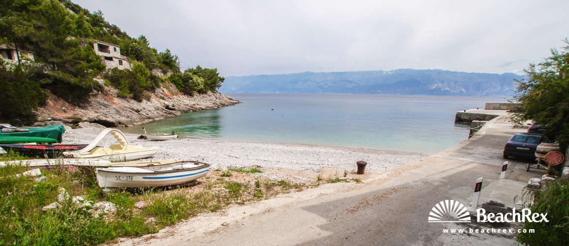 Hrvatska - Dalmacija  Split - Otok Hvar -  Bogomolje - Plaža Bristova