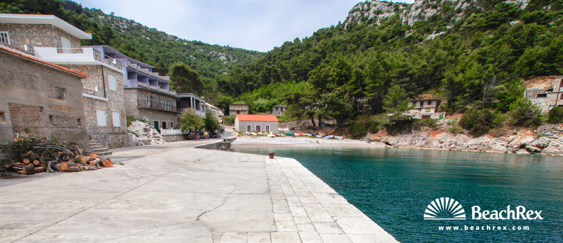 Hrvatska - Dalmacija  Split - Otok Hvar -  Bogomolje - Plaža Bristova