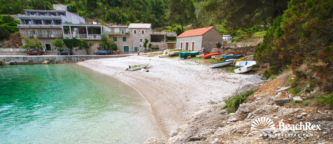 Hrvatska - Dalmacija  Split - Otok Hvar -  Bogomolje - Plaža Bristova