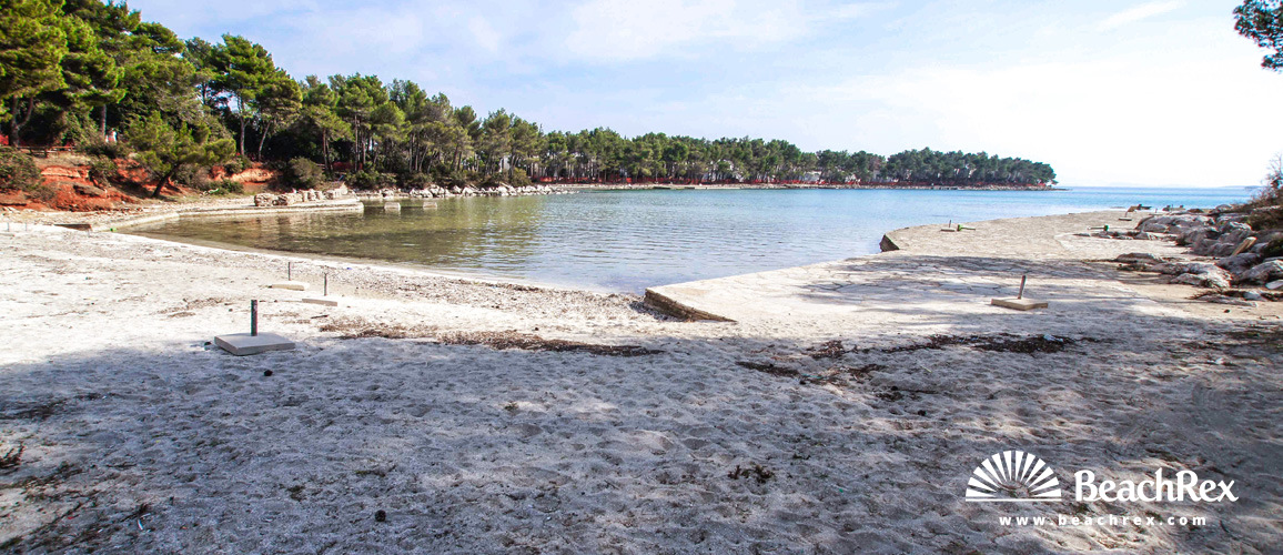 Croatie - Dalmatie  Zadar -  Biograd na Moru - Plage Crvena Luka