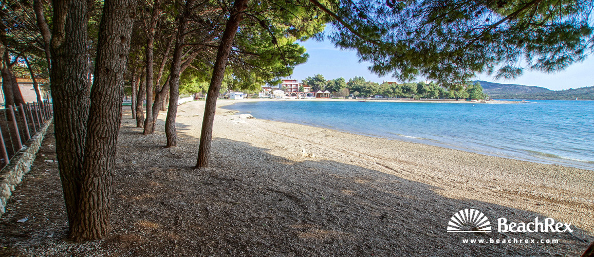Croatia - Dalmatia  Šibenik -  Pirovac - Beach Starine