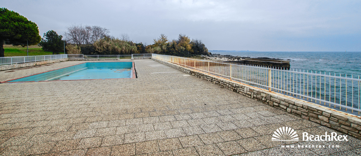 Croatia - Istra -  Bašanija - Beach Pineta