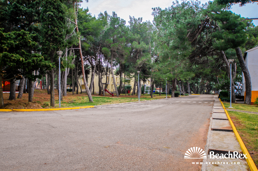 Croatia - Istra -  Bašanija - Beach Pineta