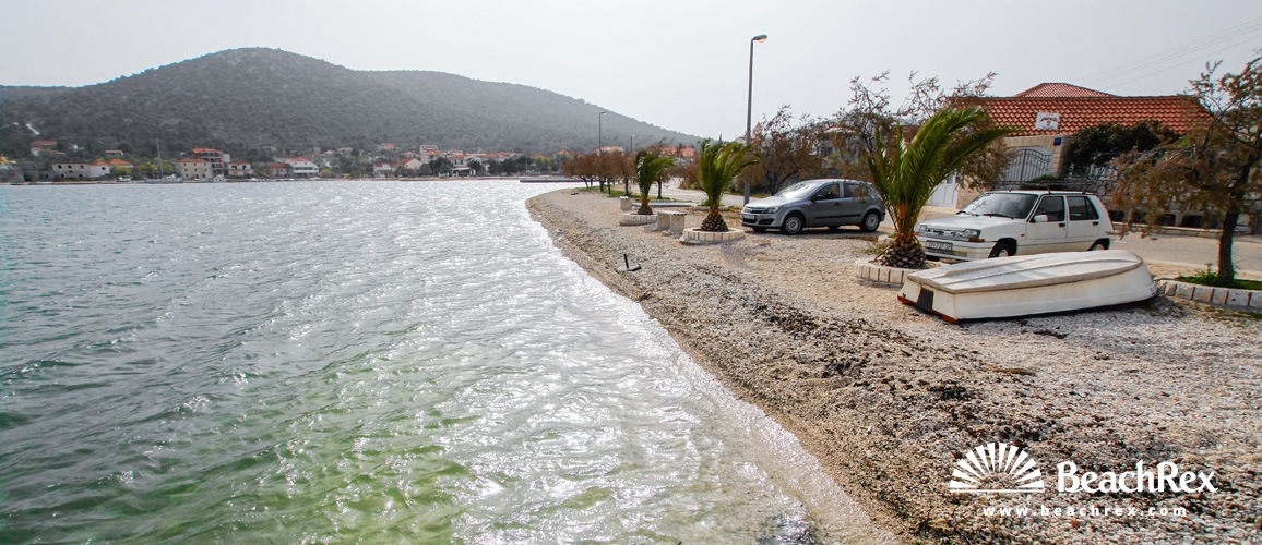 Croatia - Dalmatia  Split -  Vinišće - Beach Vinišče