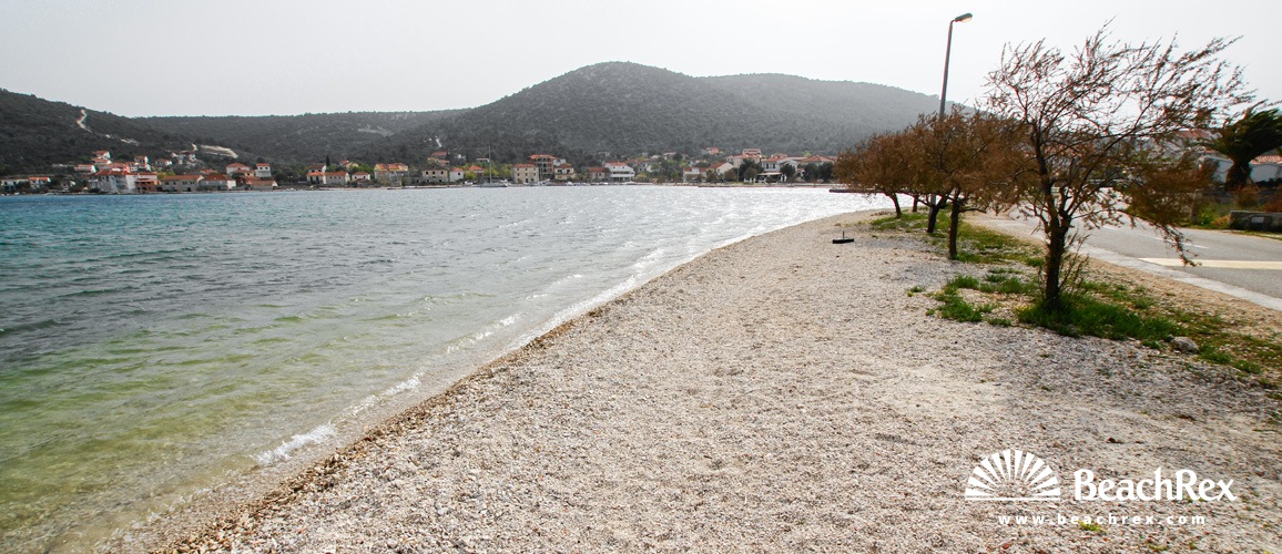 Croatia - Dalmatia  Split -  Vinišće - Beach Vinišče