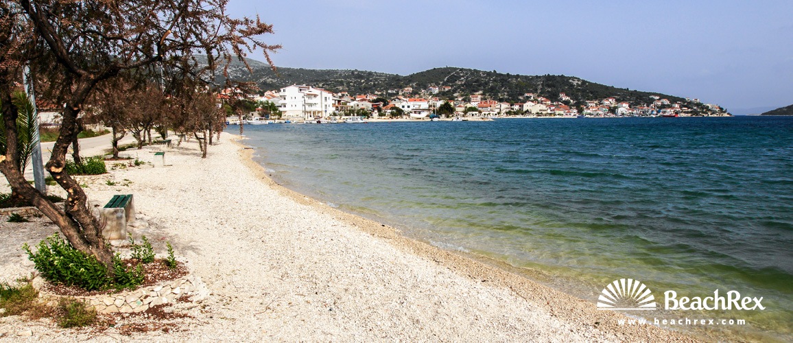 Croatia - Dalmatia  Split -  Vinišće - Beach Vinišče