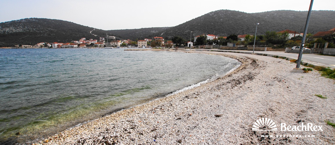 Croatia - Dalmatia  Split -  Vinišće - Beach Vinišče