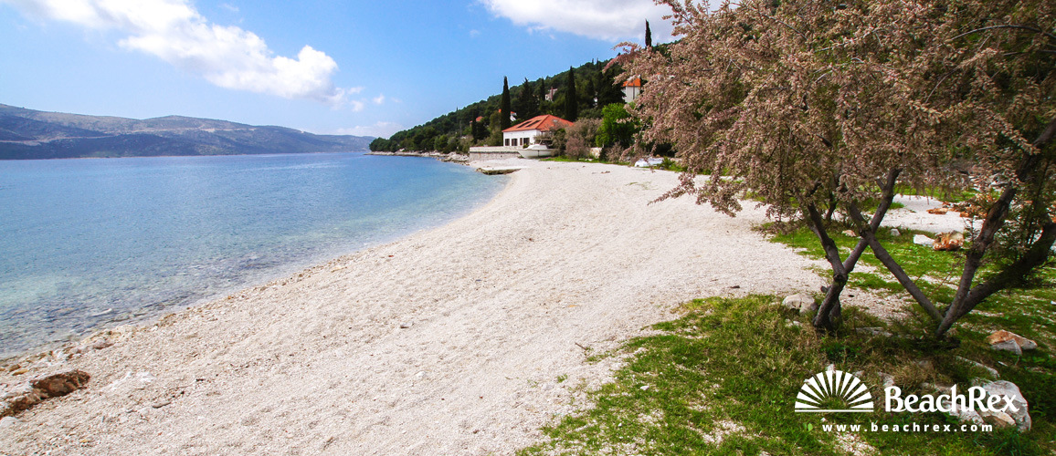 Croatia - Dalmatia  Split -  Seget Vranjica - Beach Bućivica